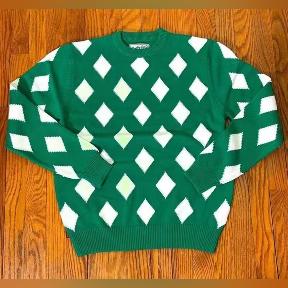 Green and White Diamond Pattern Sweater